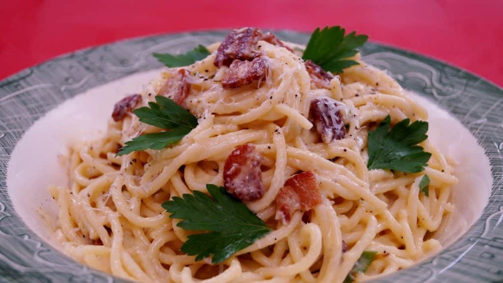 Jamie Oliver's Classic Spaghetti Carbonara